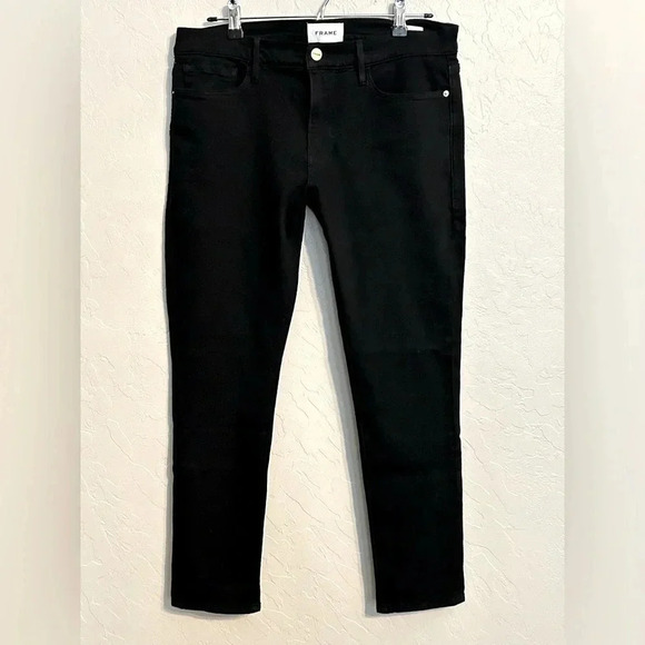 Frame Denim Denim - Frame Le Garcon Jeans Straight Leg Jeans in Black Size 30